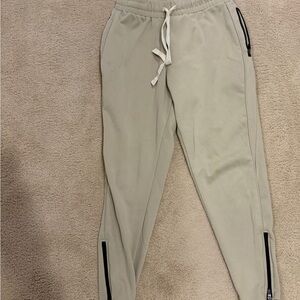 AHA Selected Men’s Joggers Size Large Avocado Color